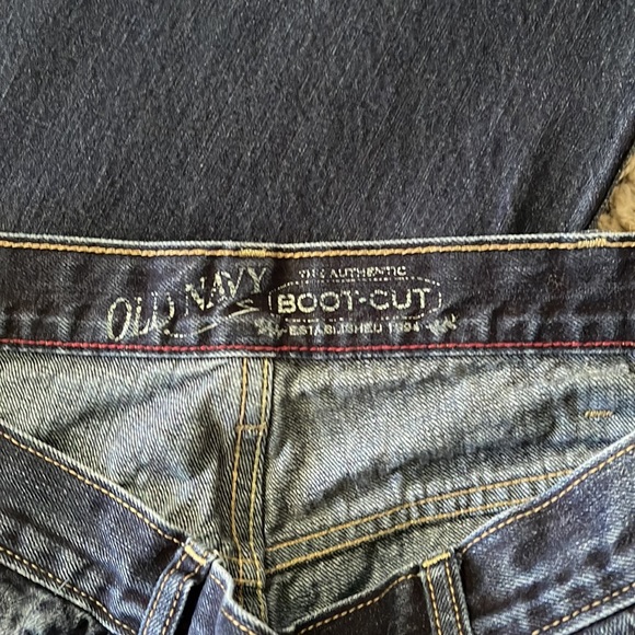 Old Navy Bootcut Denim Jeans - Picture 3 of 4